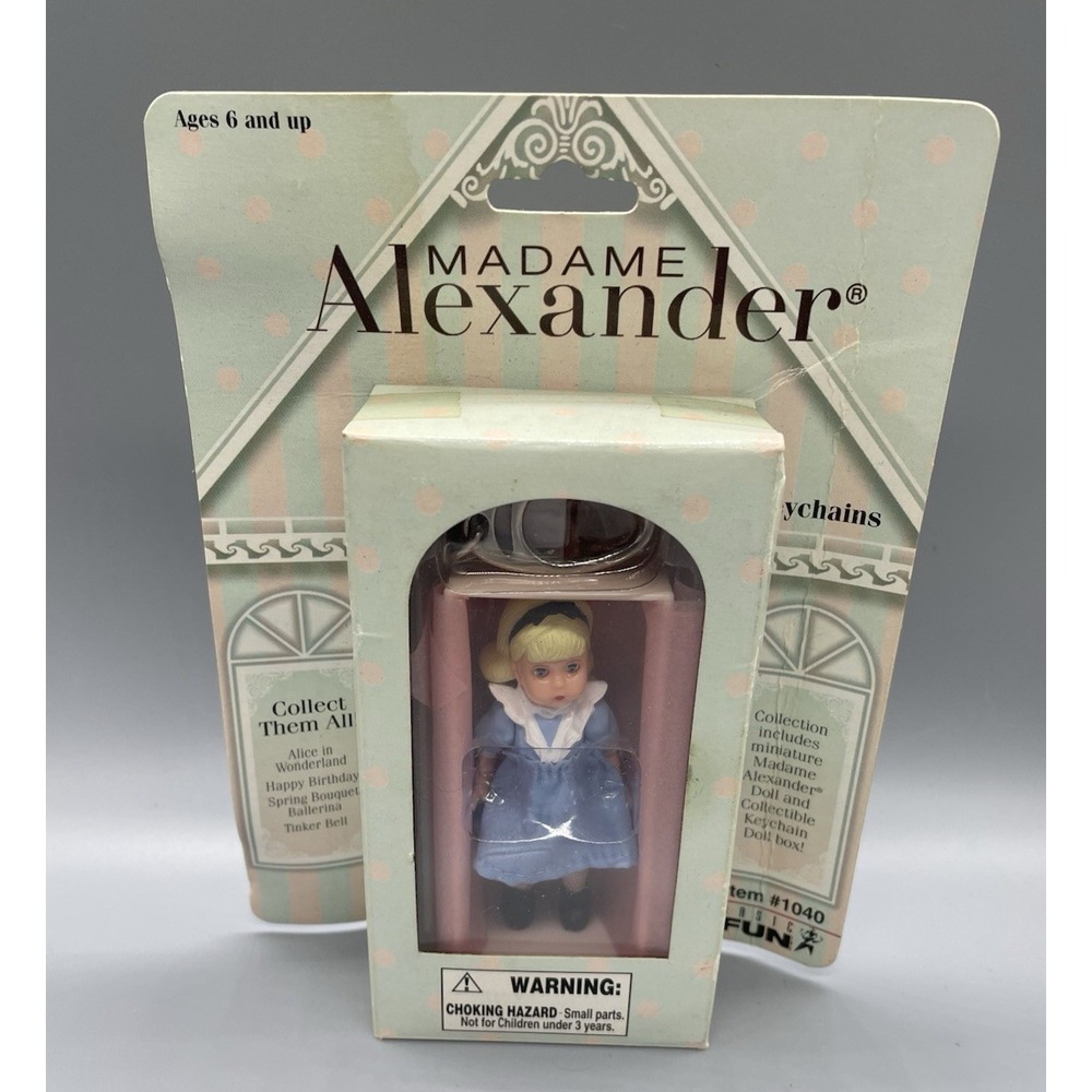 Madame Alexander Doll Vintage Keychain‎ Ring Alice in wonderland Box wear